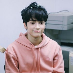 Meet your Posher, Kiana